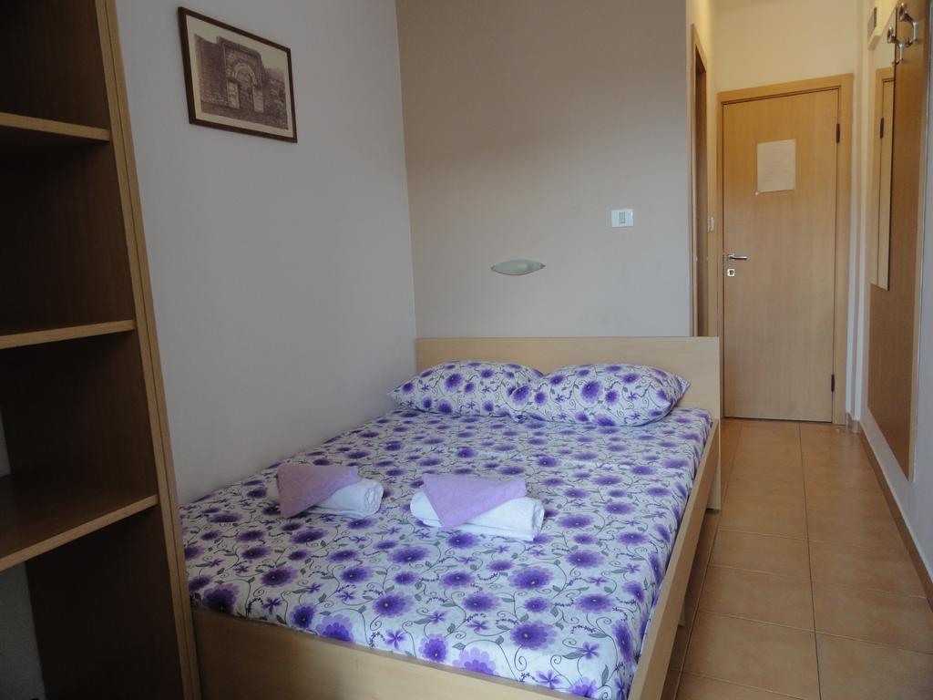 Apartments Mare Budva Room photo