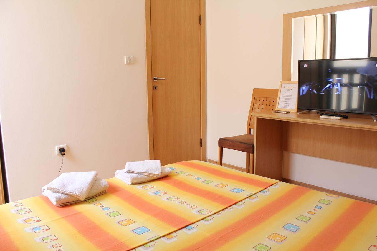 Apartments Mare Budva Room photo