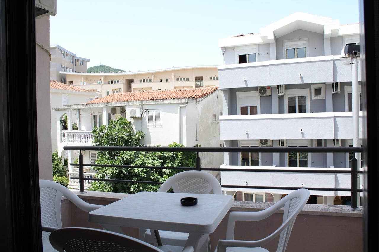 Apartments Mare Budva Room photo
